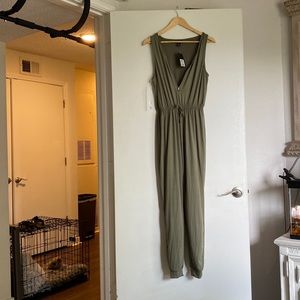 Army green romper